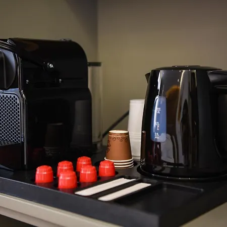 ホテル The Wilson ティラナ